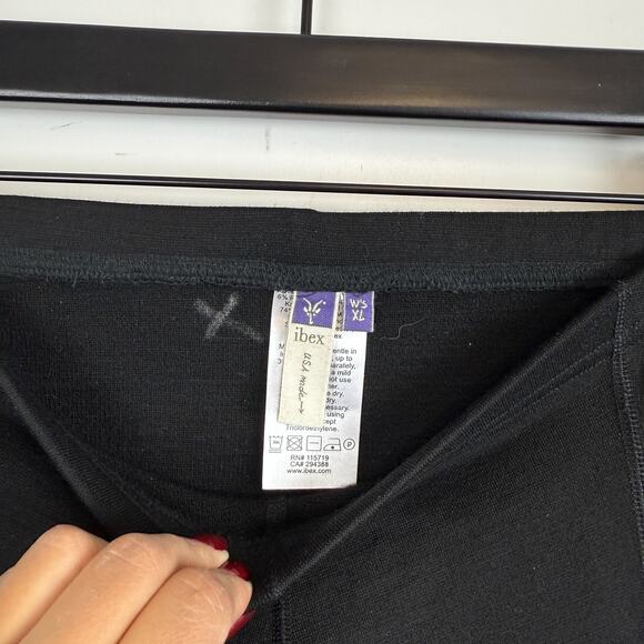 Ibex Womens Cycling Padded Biking Capri Pants Black Wool Blend - XL - Picture 4 of 8